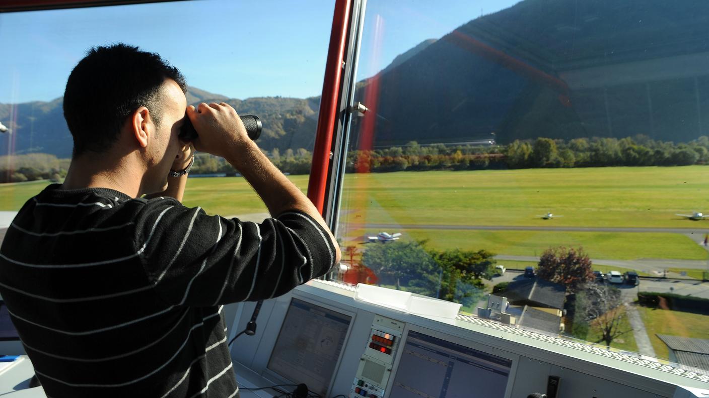 Dietro ogni volo una ventina di professioni