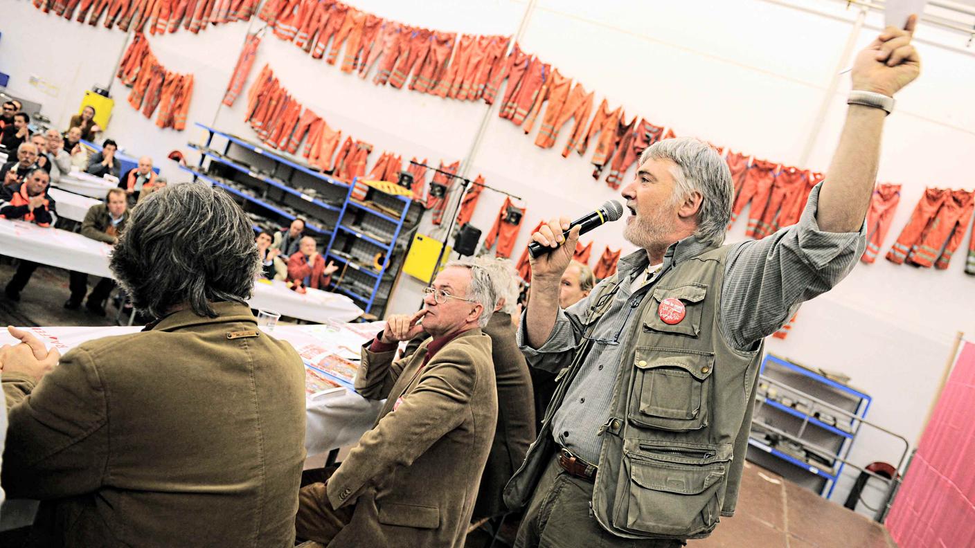 Gianni Frizzo durante lo sciopero alle Officine FFS di Bellinzona