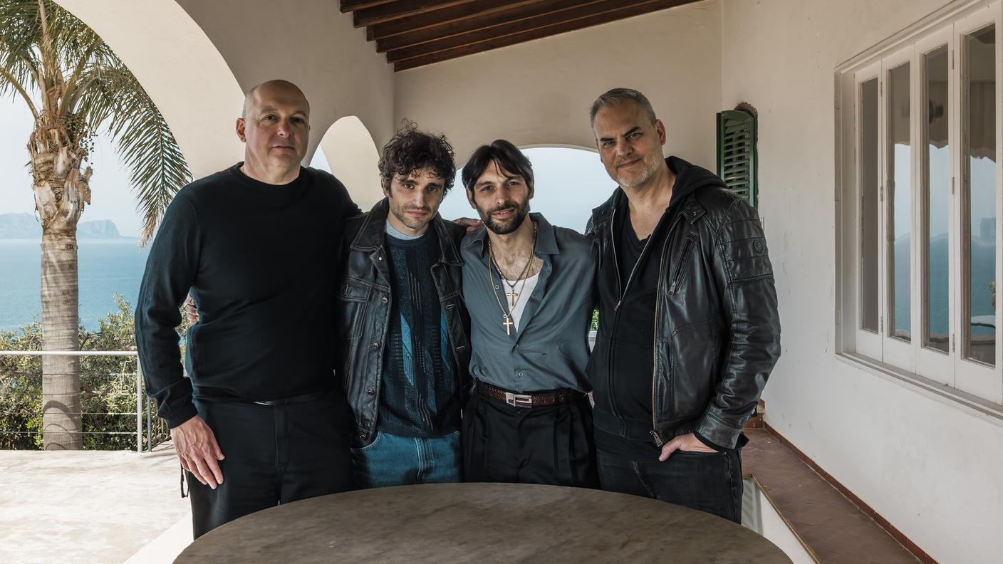 Da sx a dx/vom links zu recht: Fulvio Bernasconi (regista/regie), Giuseppe Tantillo (attore, schauspieler), Daniele Profeta (attore, schauspieler), Pascal Walder - (camera/Kamera)