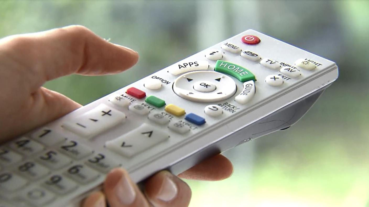 Basta premere il tasto rosso per accedere all'offerta smart tv di RSI