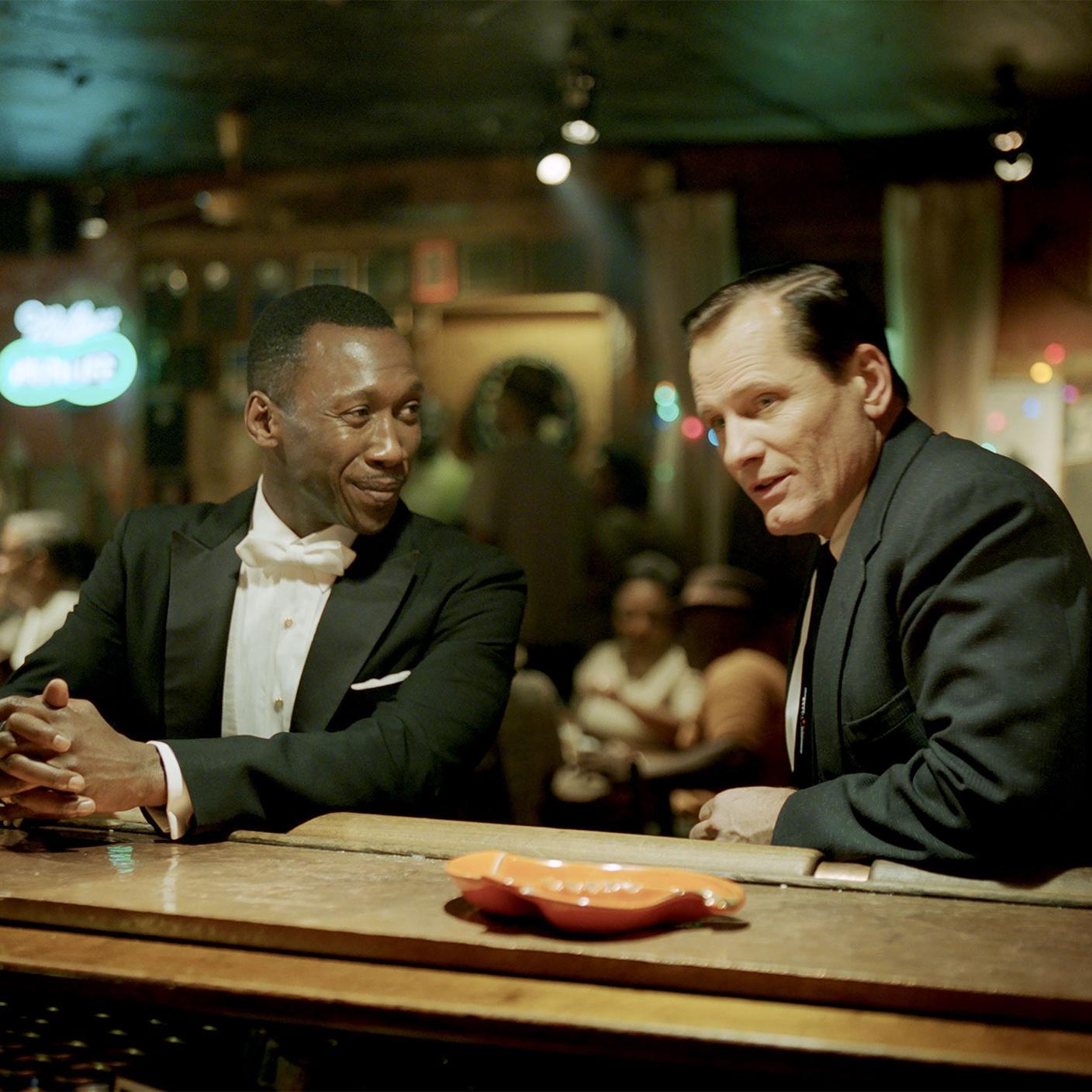 Mahershala Ali e Viggo Mortensen in una scena del film