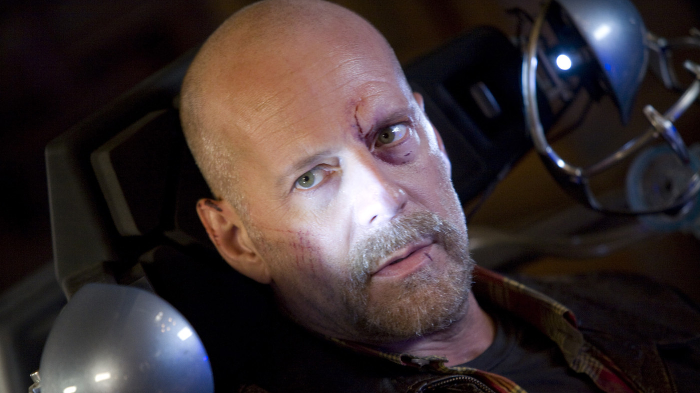 Bruce Willis nei panni di un agente dell'FBI