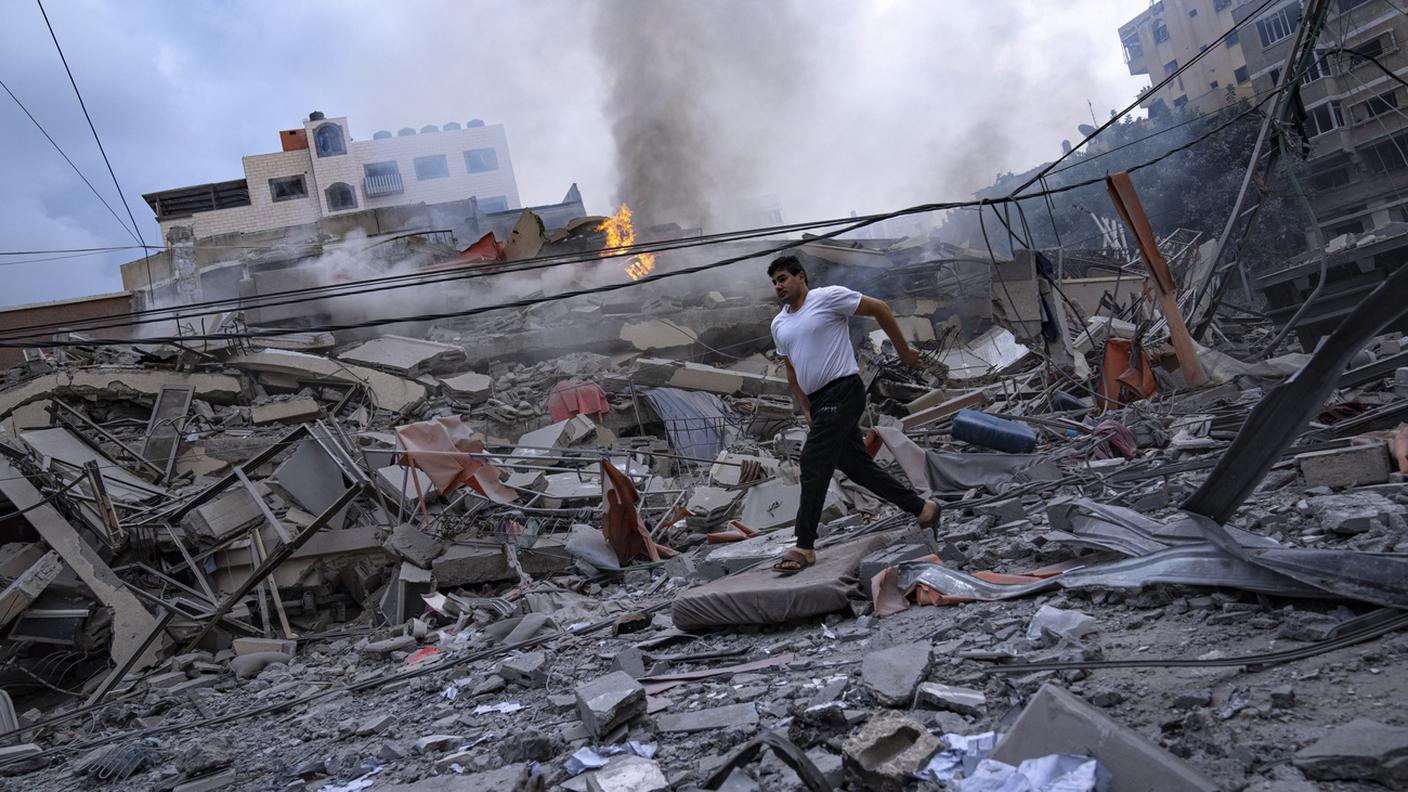 Parte della città di Gaza dopo una controffensiva israeliana  