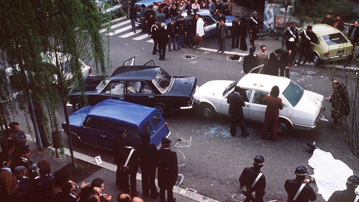 Una foto scattata in Via Fani il 16 marzo 1978
