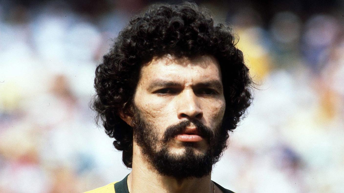 Sócrates Brasileiro Sampaio de Souza Vieira de Oliveira (1954-2011)