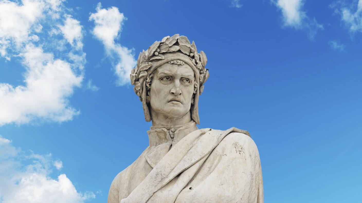 Statua di Dante Alighieri
