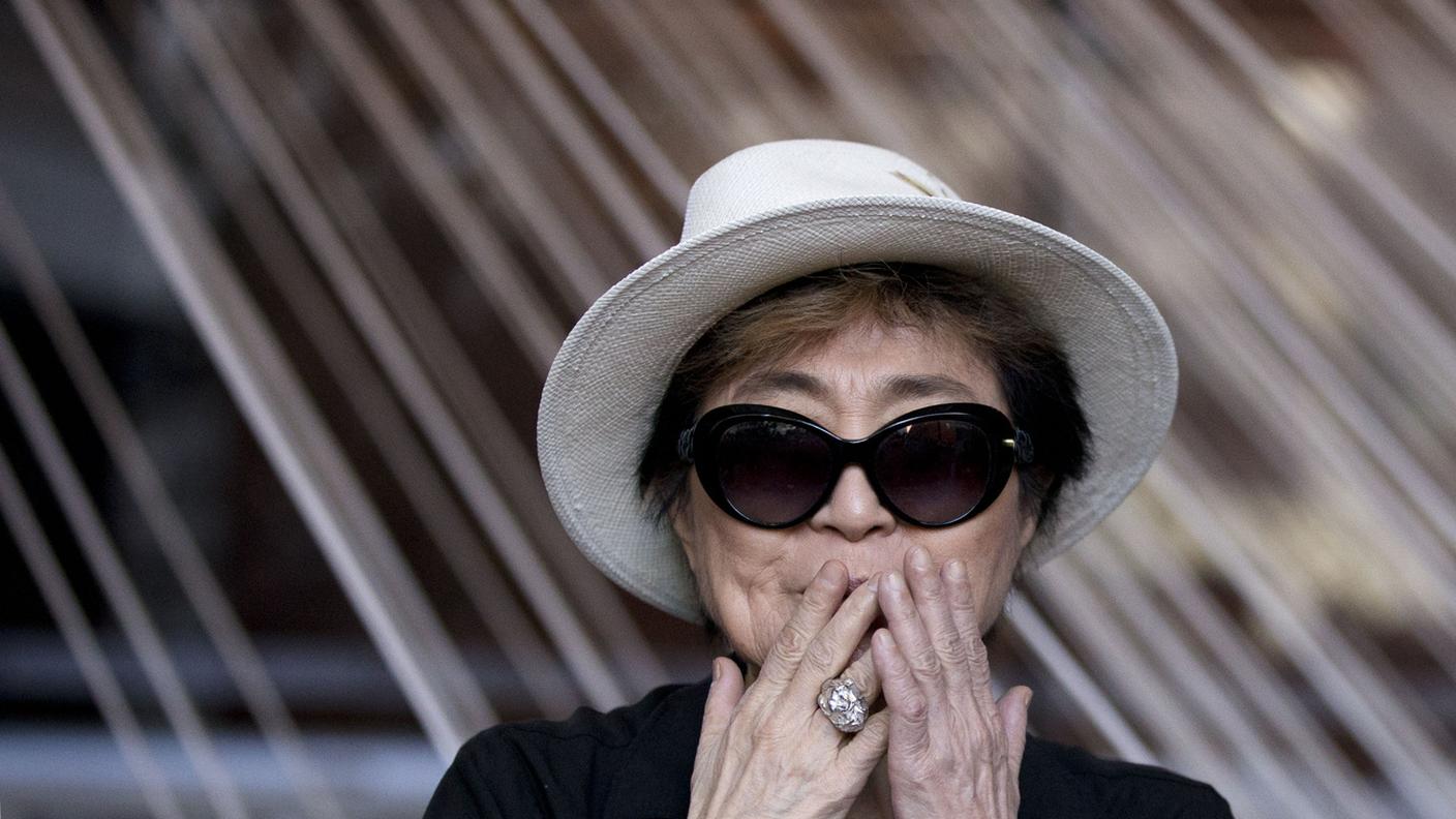 Yoko Ono 