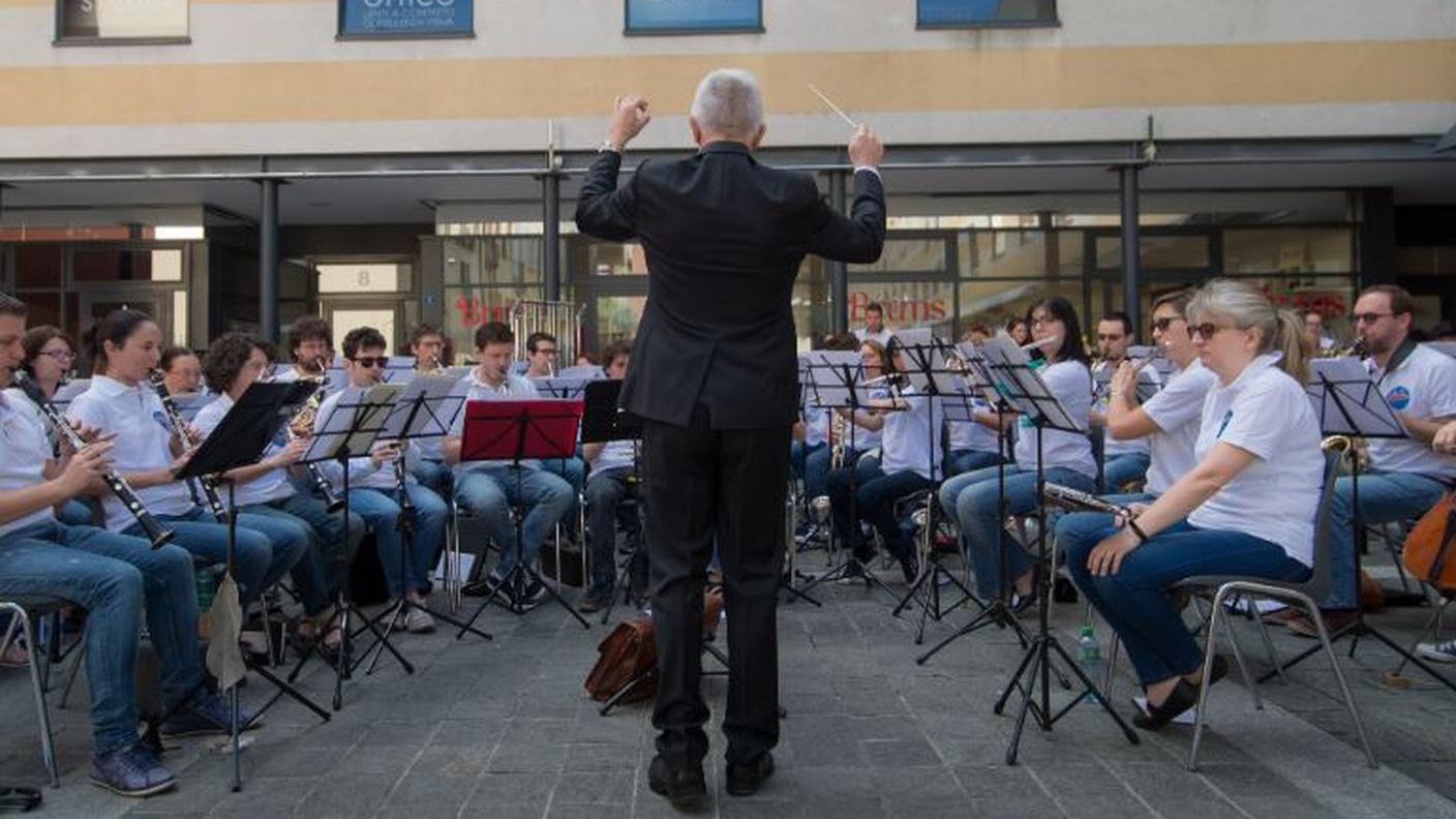 Bellinzona: concerto di primavera della Civica Filarmonica di Bellinzona. Nella foto una veduta della Civica Filarmonica di Bellinzona  diretta dal maestro Franco Arrigoni.
