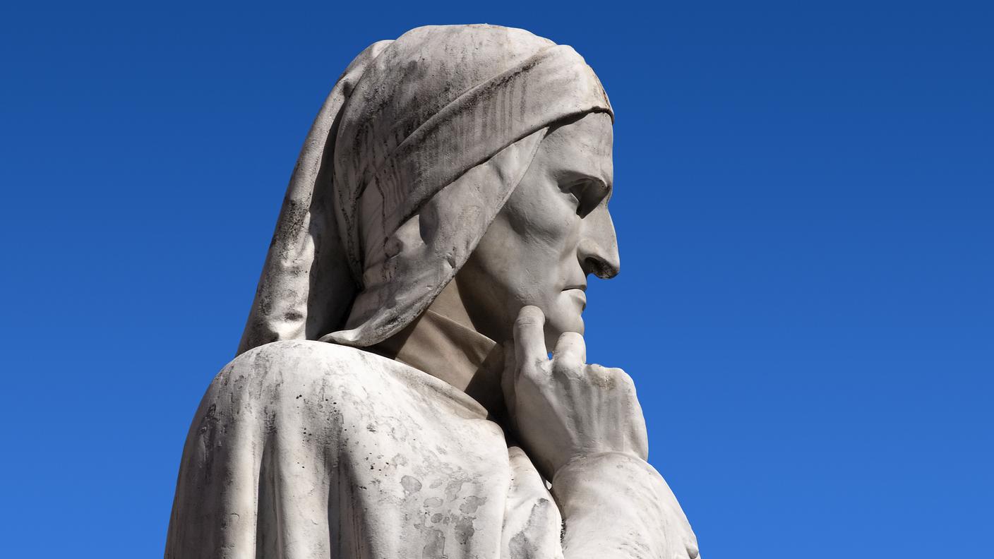 Statua di Dante Alighieri, Verona