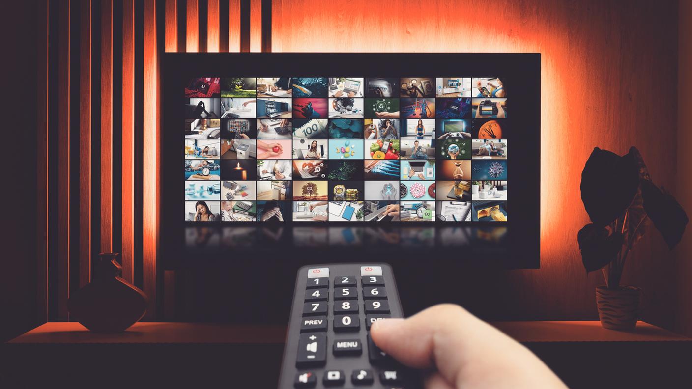 TV 