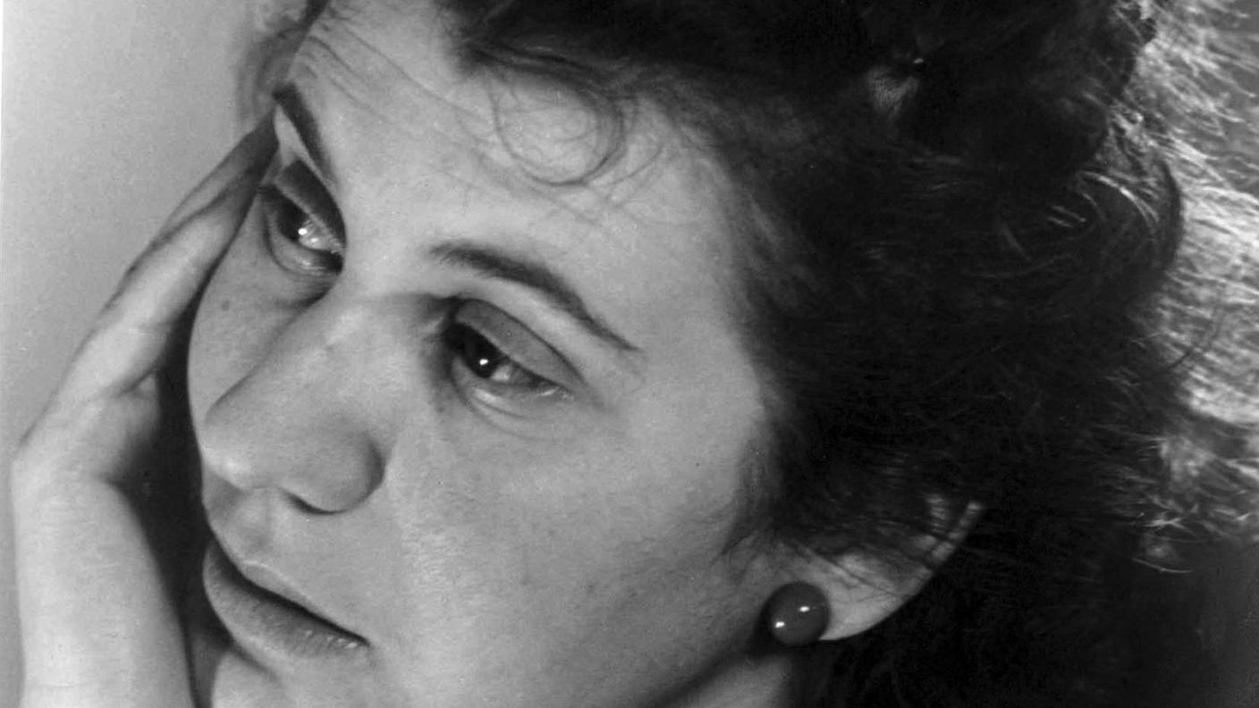 Etty Hillesum, giovane ebrea olandese morta nel 1943 nel campo di concentramento di Auschwitz