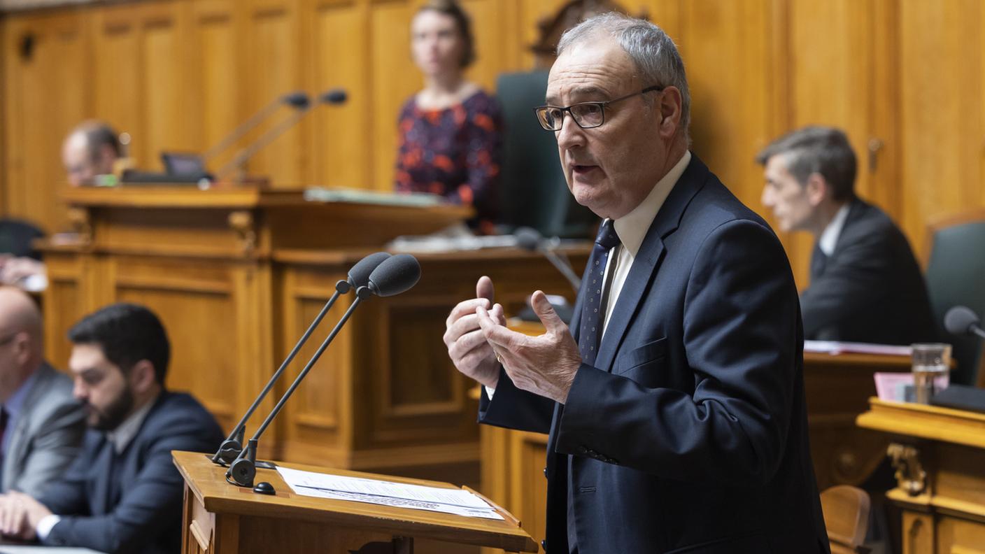La Svizzera non oscura Russia Today e Sputnik, nella foto Guy Parmelin