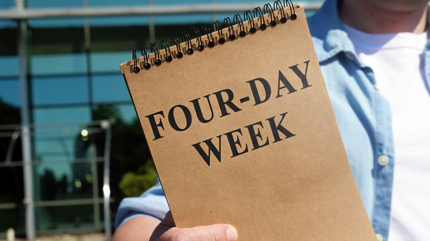settimana lavoro 4 giorni, quattro
