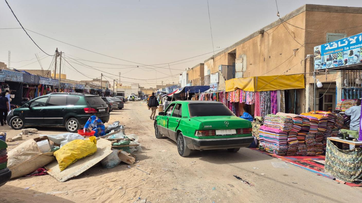 01.04.26 - GIORNO 97 - ACQUISTI AL SOUK DI NOUDHIBOU, MAURITANIA