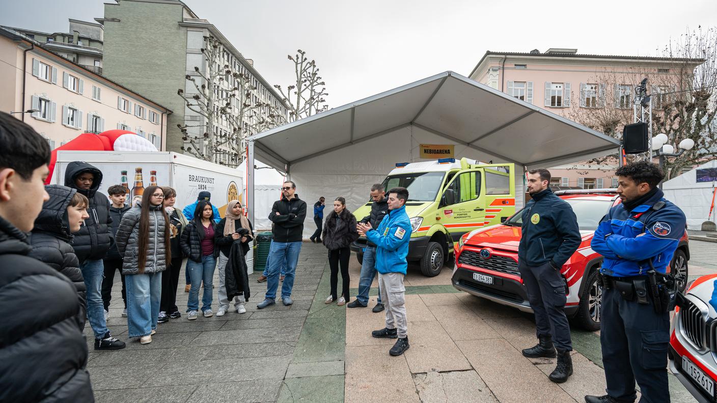 Chiasso, polizia, esercitazione antincendio con la Polizia Municipale