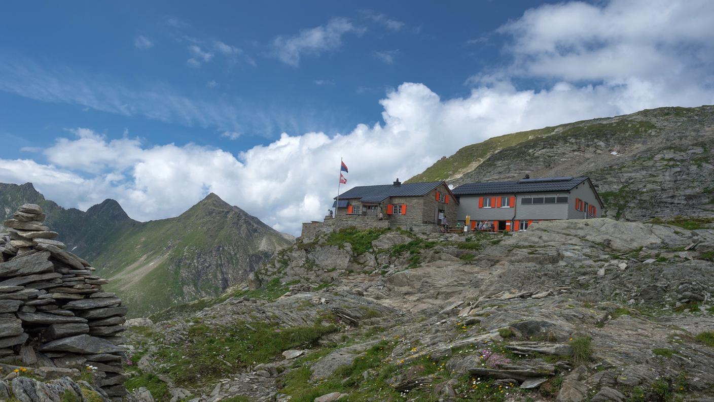 Capanna Cadlimo, Ticino