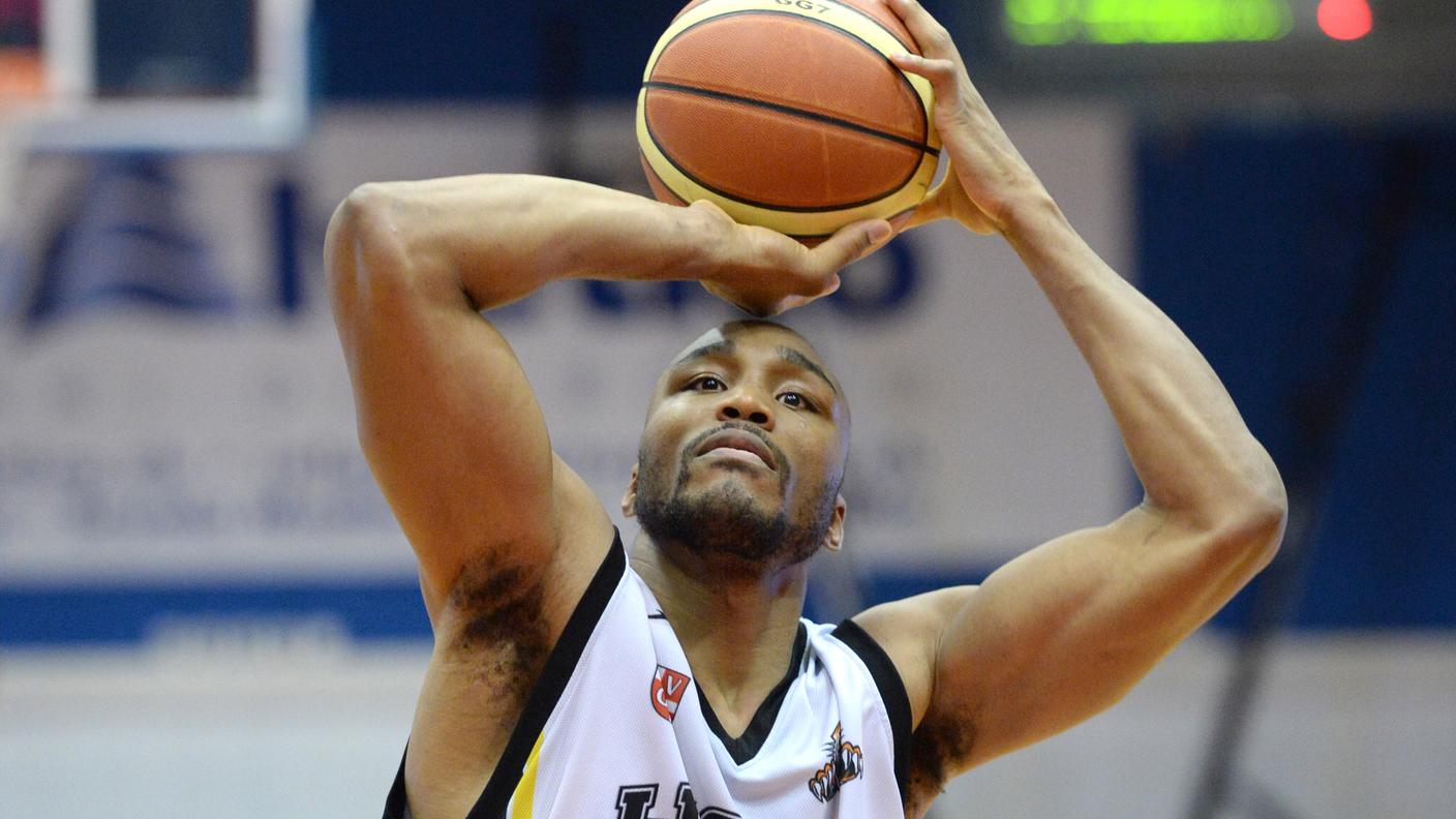 Ballard topscorer con 33 punti