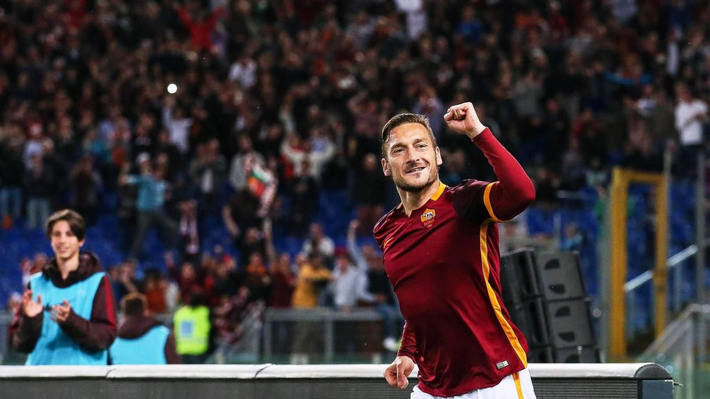 Entra e fa due gol in tre minuti: fenomeno