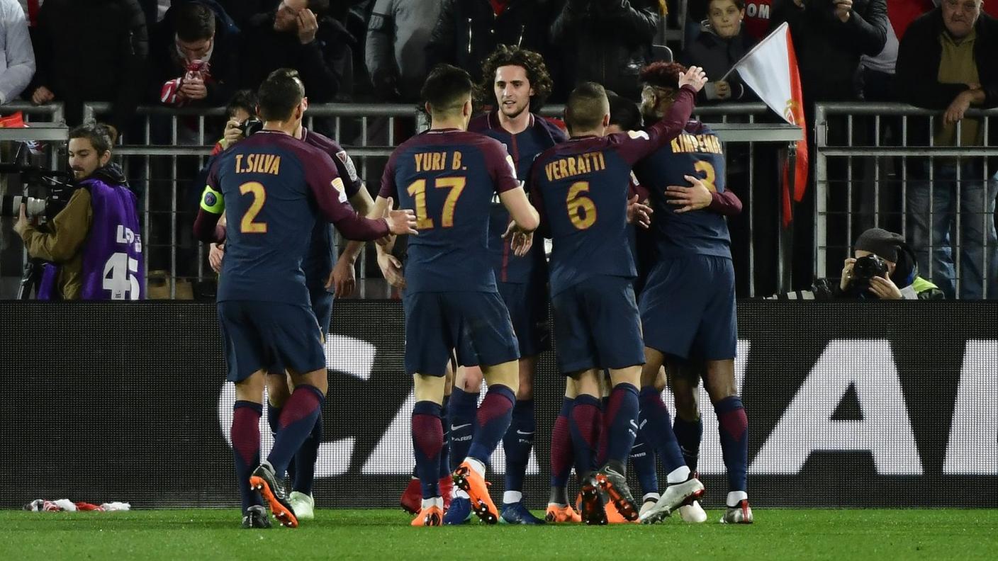 Il trofeo resta a Parigi