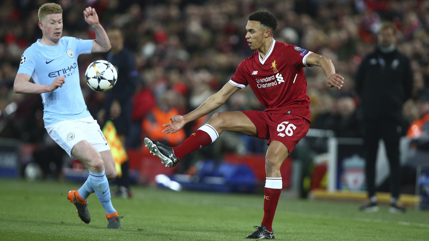 C'è anche il giovane del talento del Liverpool Trent Alexander-Arnold