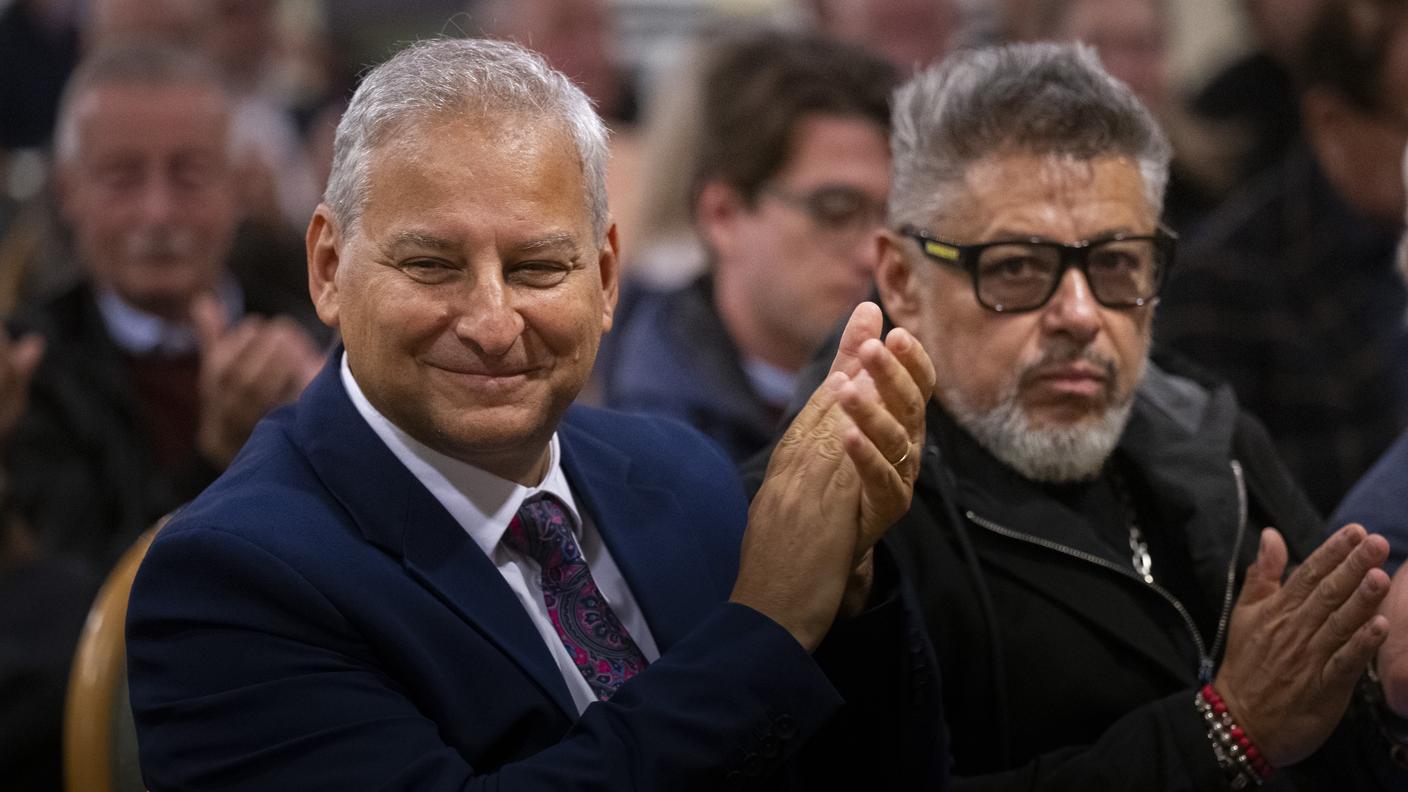Applausi liberatori