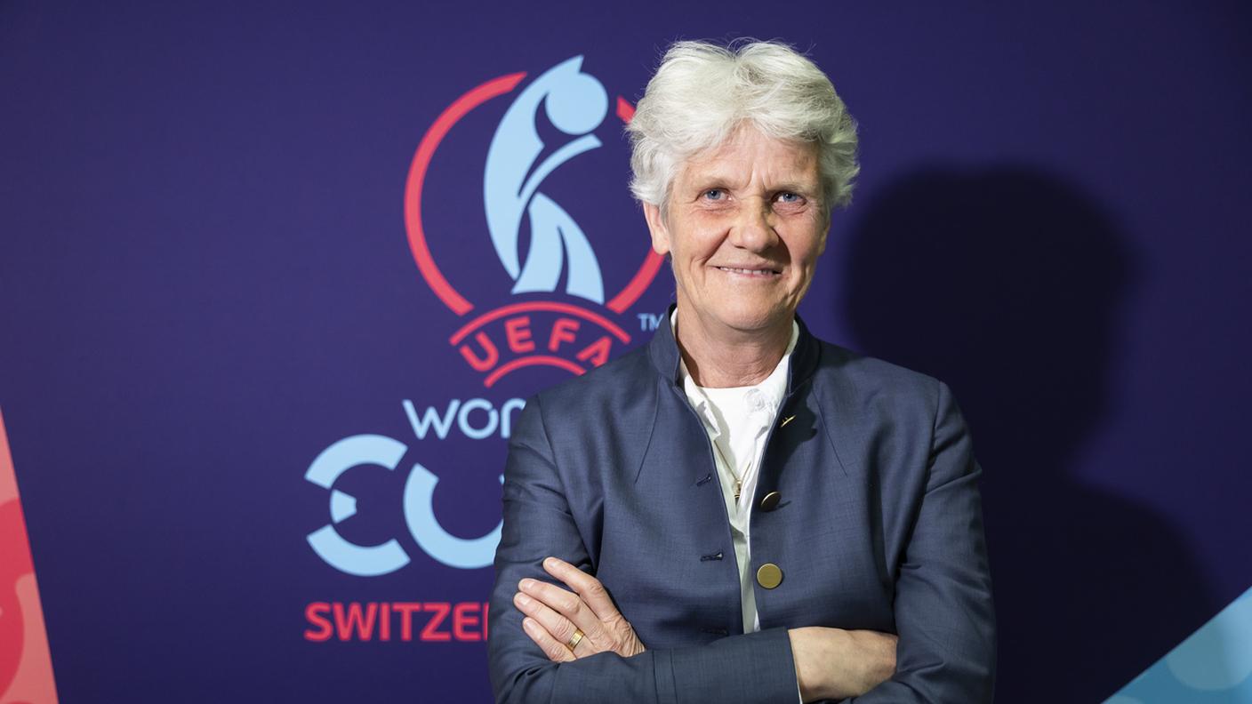 La 65enne allenatrice della Nazionale