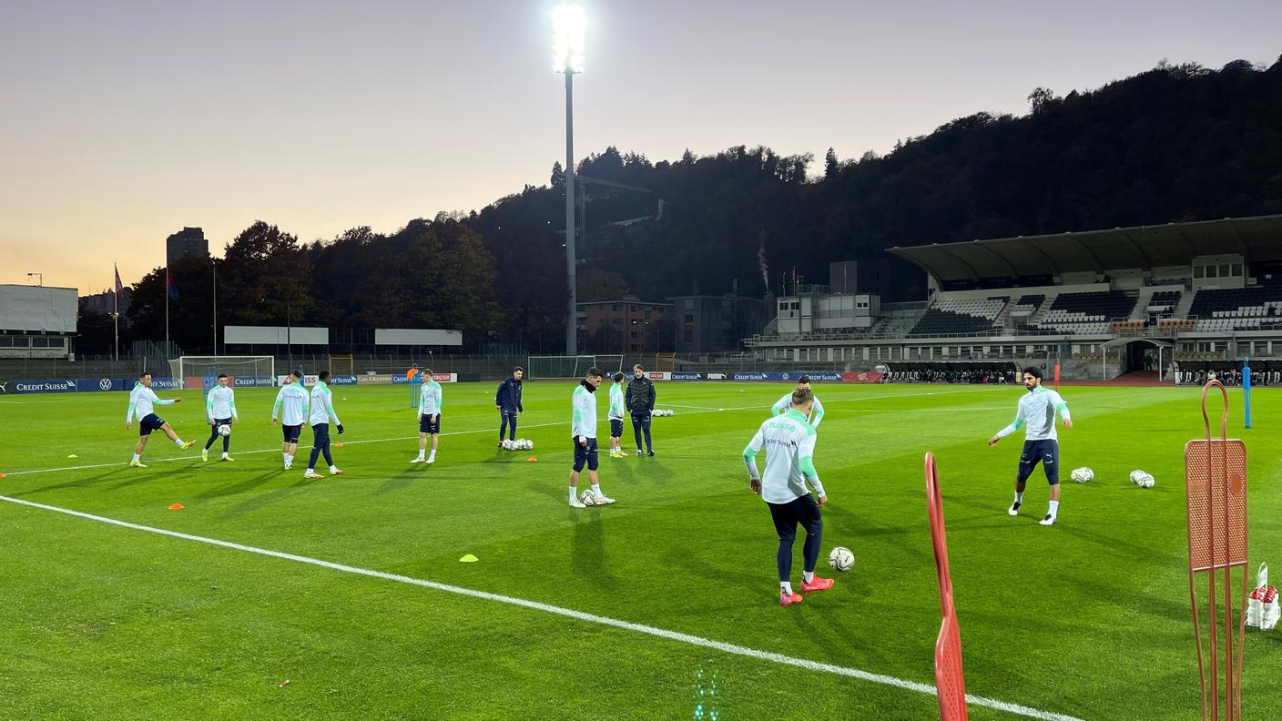 I compagni al lavoro a Lugano ma senza il giocatore dell'AEK Atene