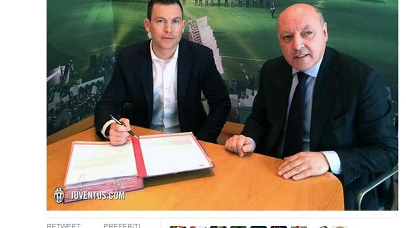 Il tweet di Stephan Lichtsteiner
