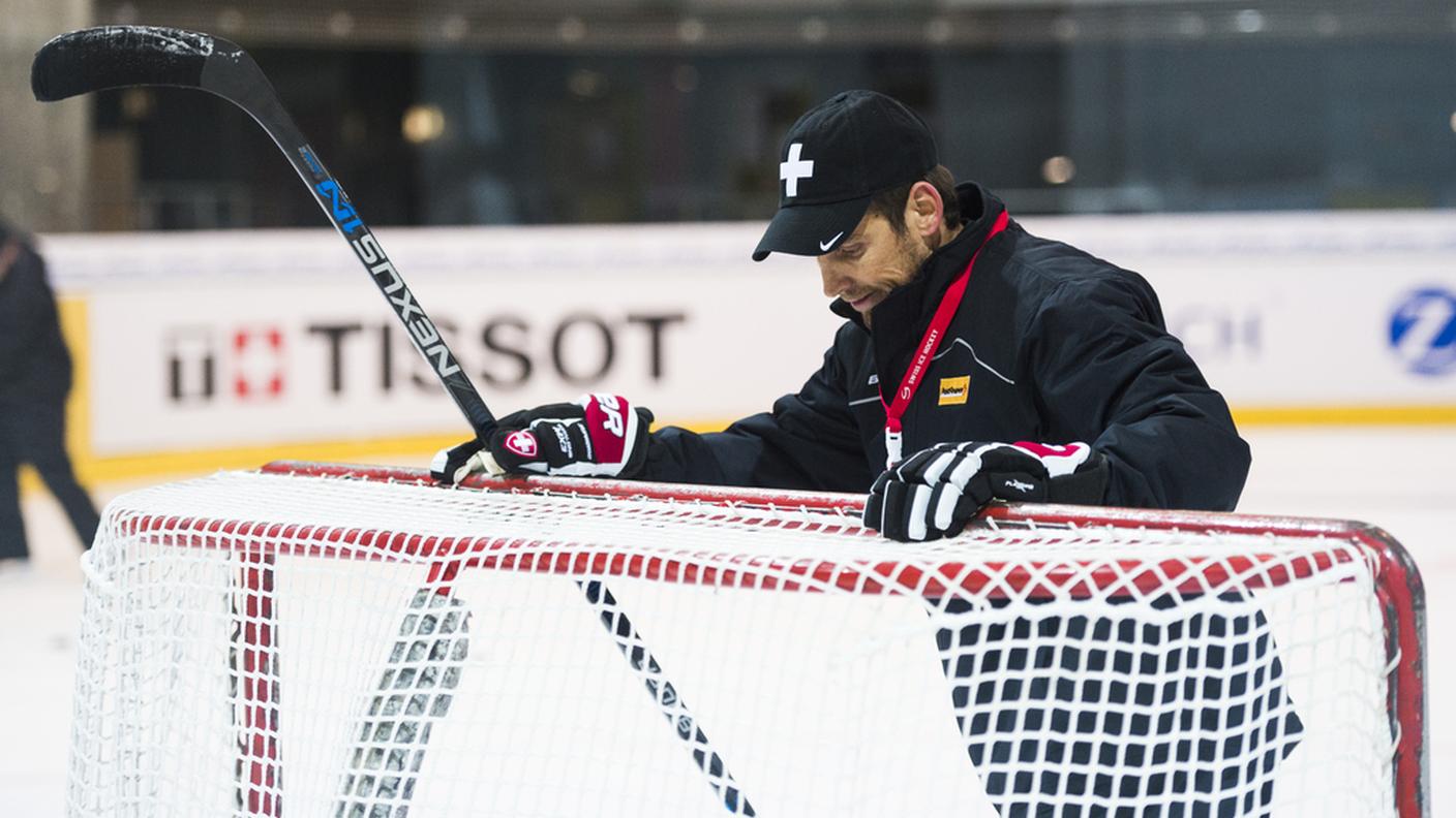 Patrick Fischer al lavoro in allenamento