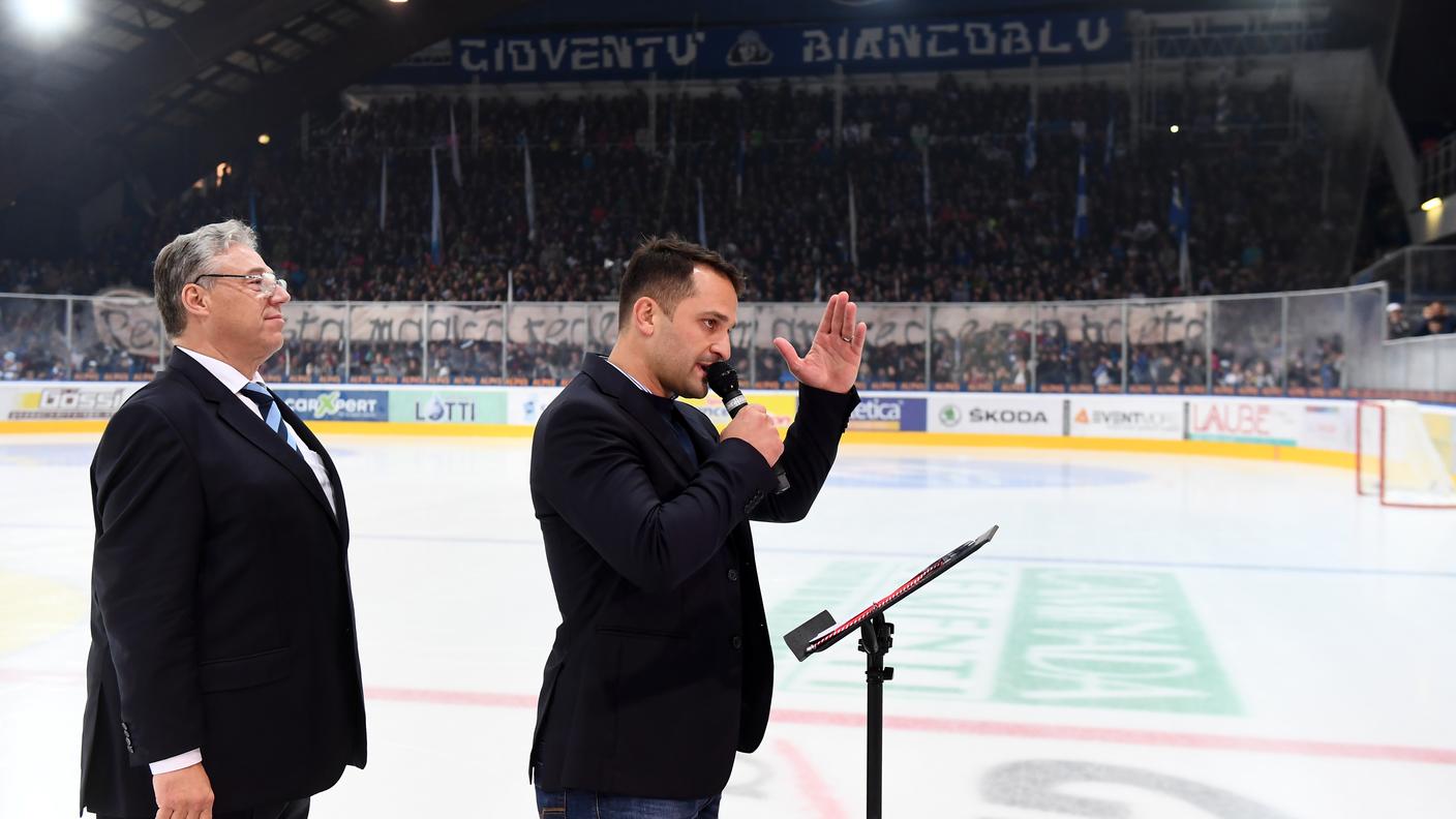 Il discorso dell'ex capitano e attuale ds