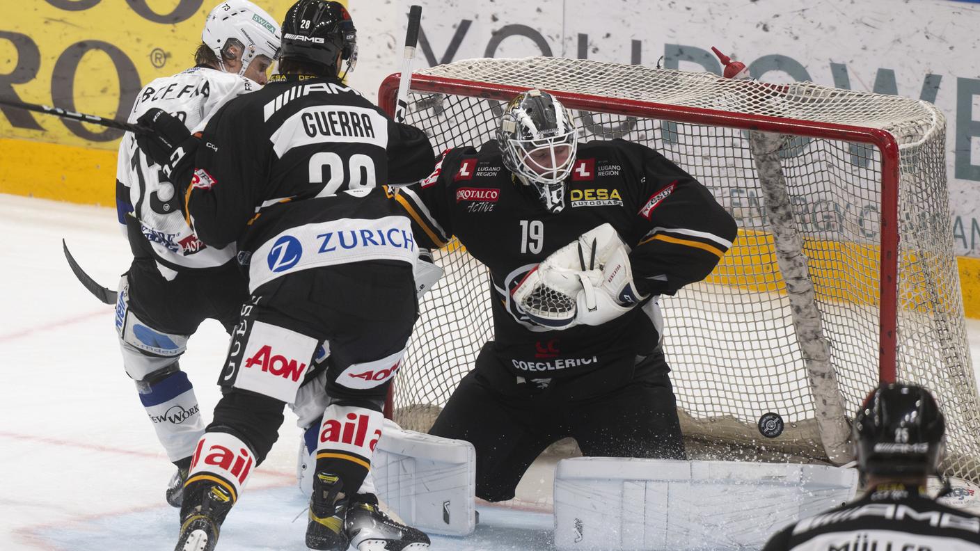 Il gol del 2-0 di Schmid