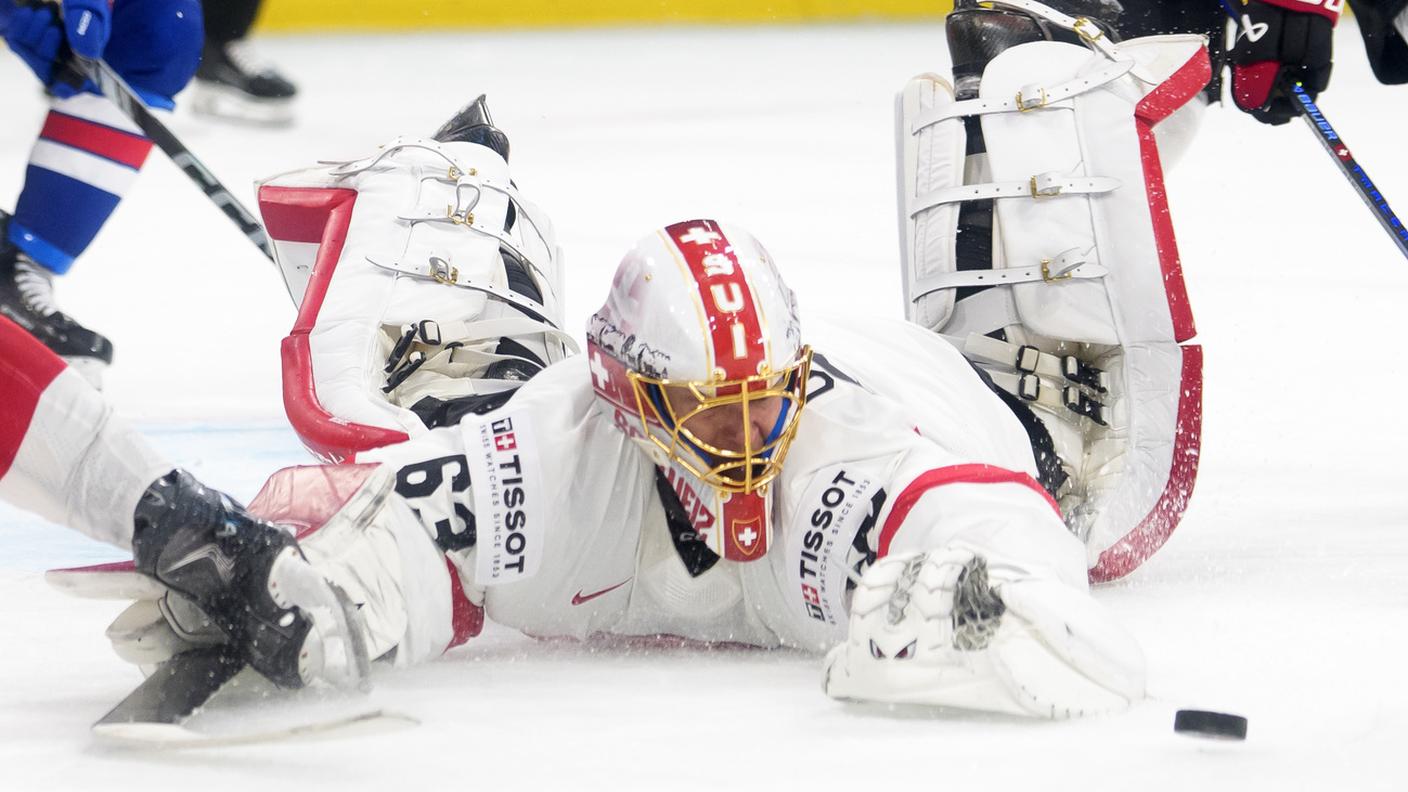 Sguardo sempre sul puck