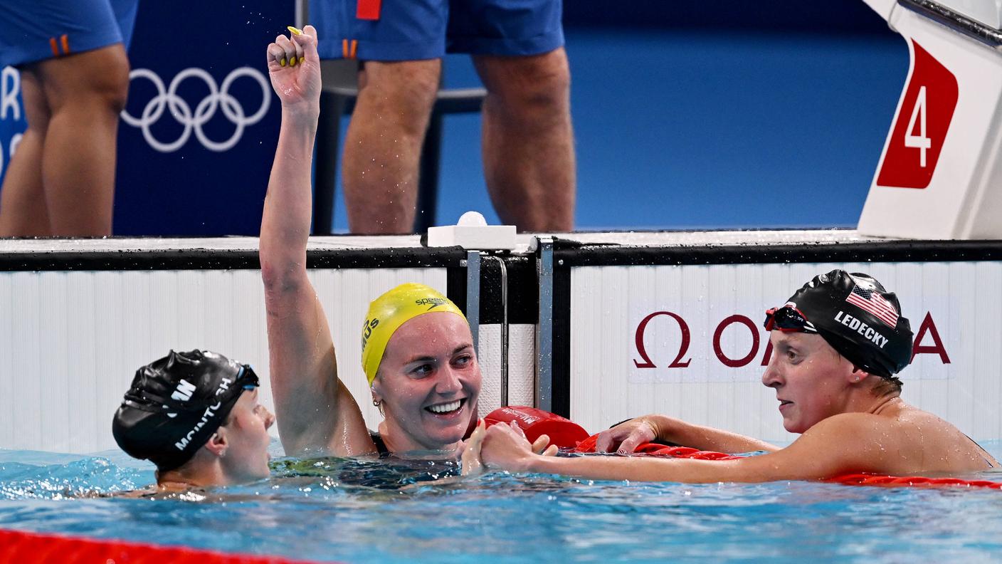Il podio dei 400m stile libero femminili