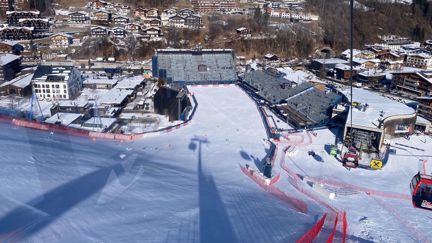 Le tribune dello stadio all'arrivo delle gare si trovano a 1060m di altitudine