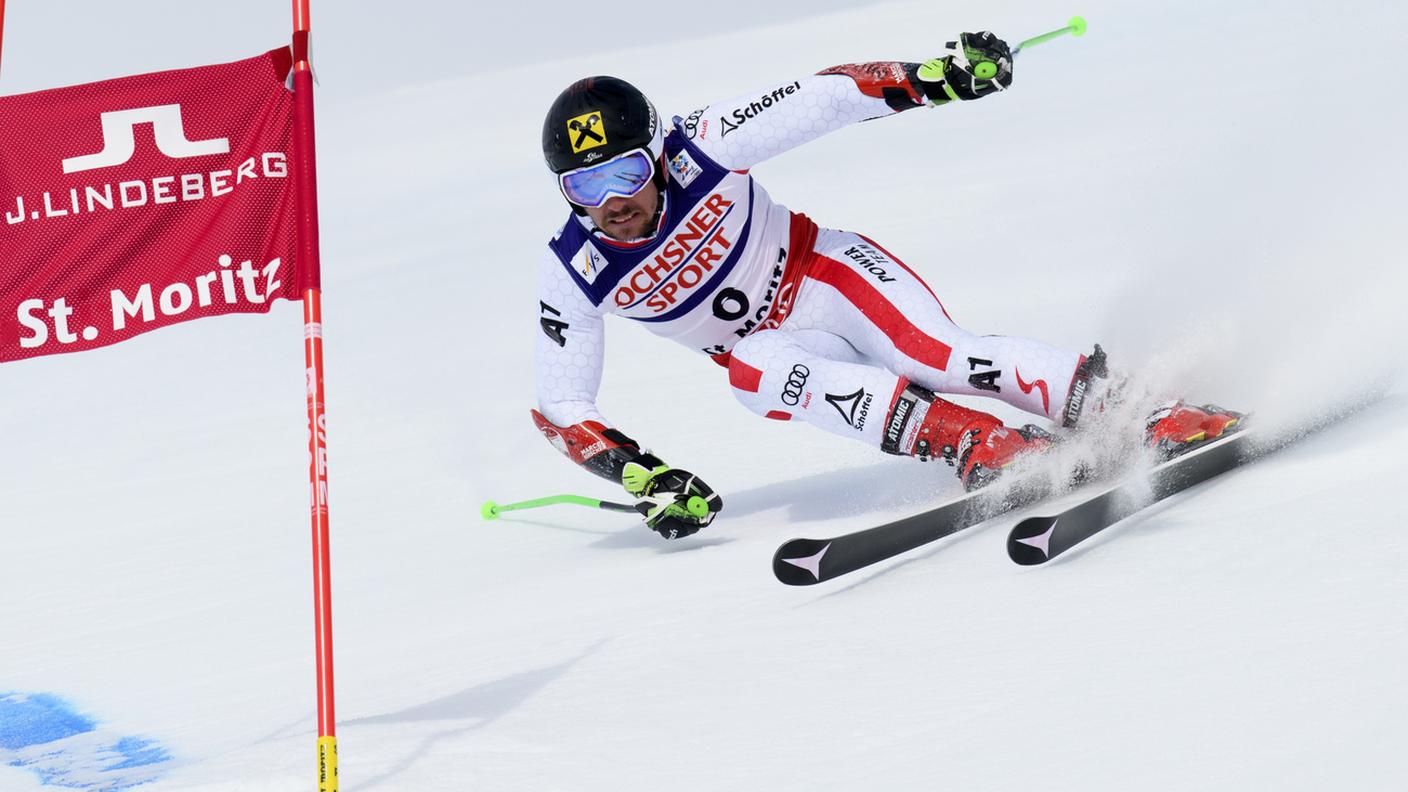 Il leader della specialità in Coppa del Mondo guida la prova mondiale di St. Moritz