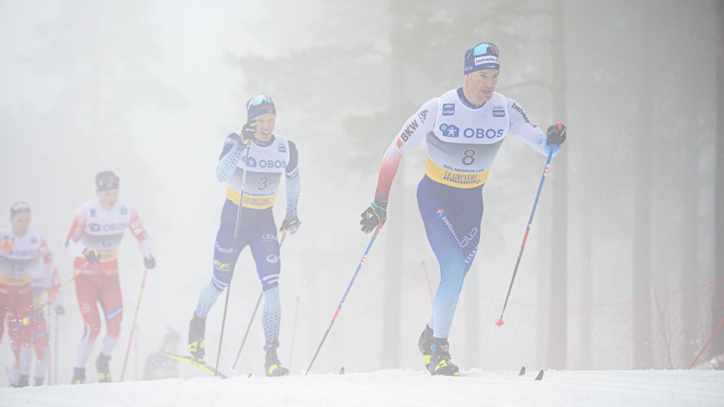 Pioggia e nebbia sull'Holmenkollen