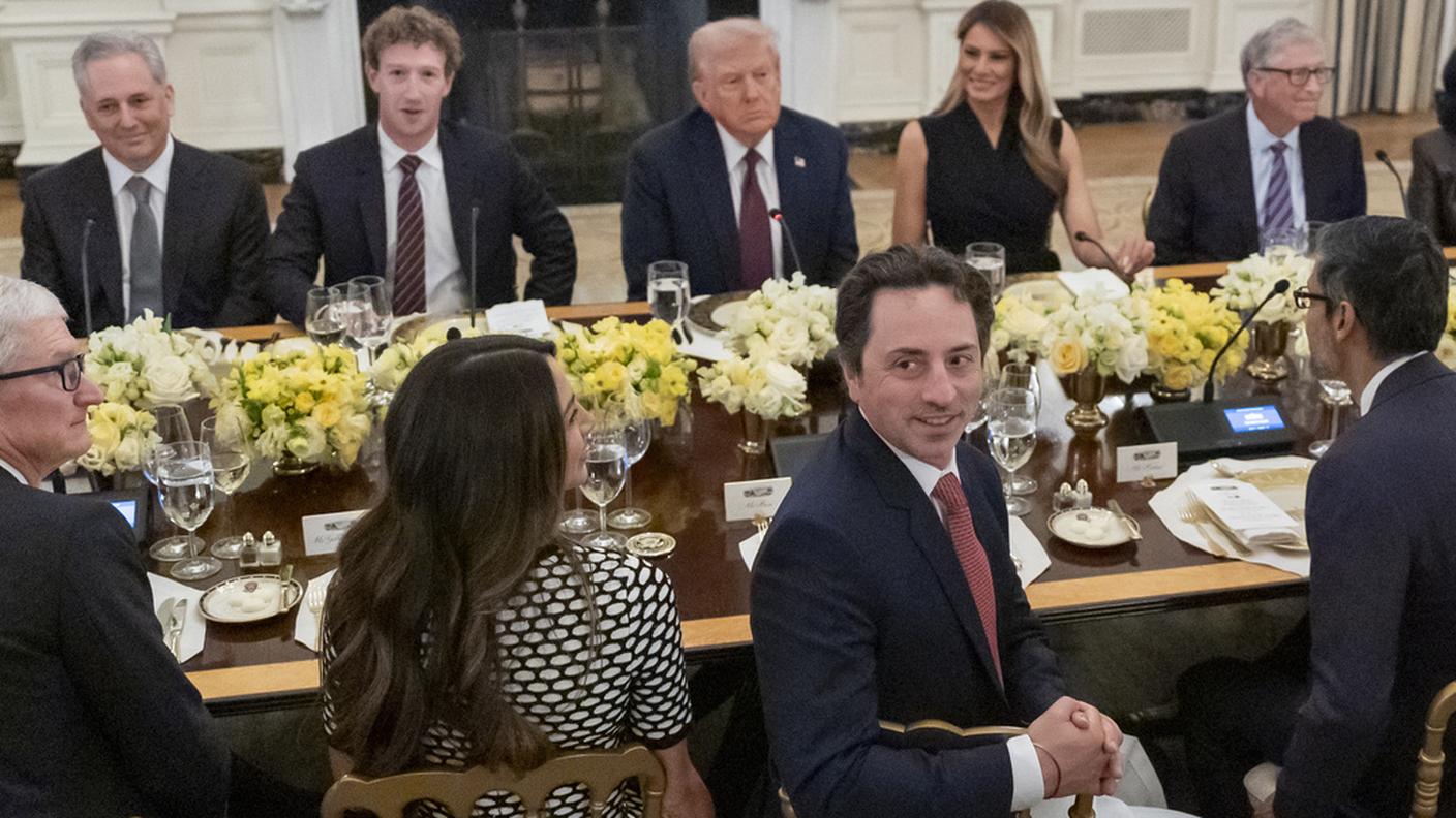Donald Trump e ceo delle Big Tech statunitensi alla Casa Bianca, Washington D.C.